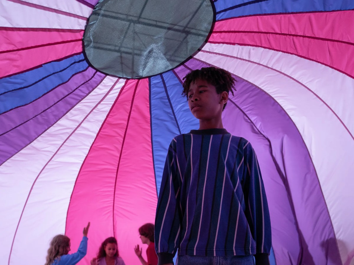 i saw the tv&nbsp;glow